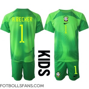 Brasilien Alisson Becker #1 Målvakt Replika Bortatröja Barn VM 2022 Kortärmad (+ Korta byxor)